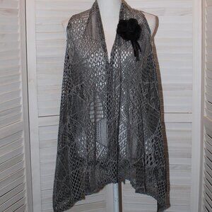 MAGIC Gray Lace Vest Size M